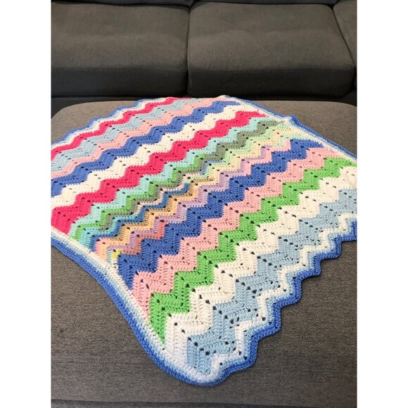 Handmade Multicolor Chevron Crochet Blanket Baby Sofa Throw Lap - Picture 3 of 5
